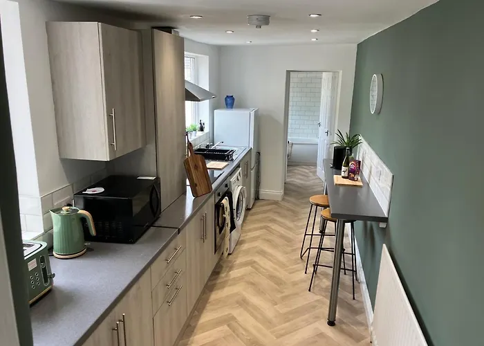 Rose Cottage - City Centre, Hospital Crownwork Studios, Nissan & Stadium Of Light